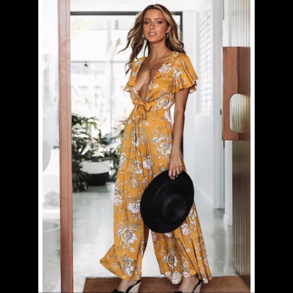 Hello Molly Yellow Jumpsuit 🌝
